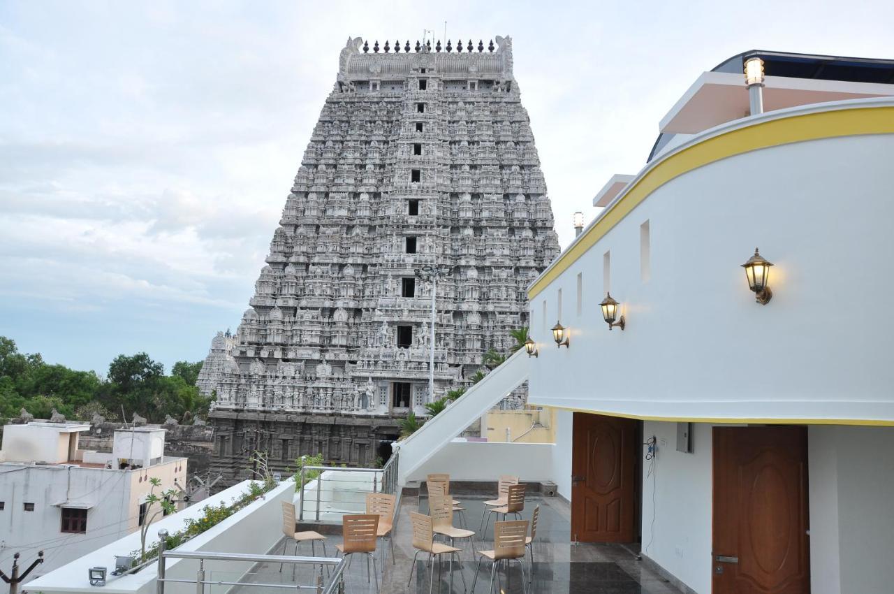 Sri Sarvesha Js Palace Temple View Tiruvannámalaj Kültér fotó